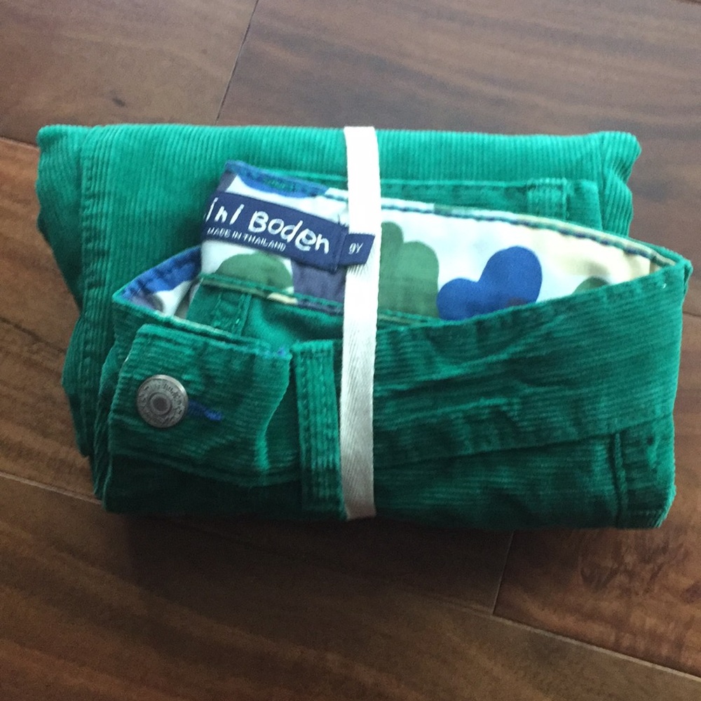 BNWOT Mini Boden Green Corduroy